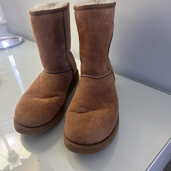 Women’s uggs size 11 - Picture 3 of 9